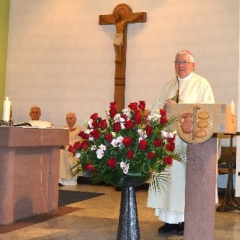 Celebration of the Eucharist with Auxiliary Bishop Thomas Löhr of Limburg
