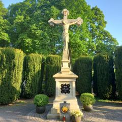 Kreuz auf unserem Friedhof